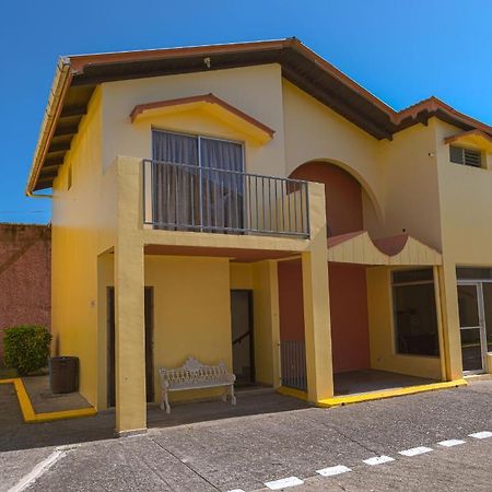 Villas Del Mar La Ceiba Exterior photo