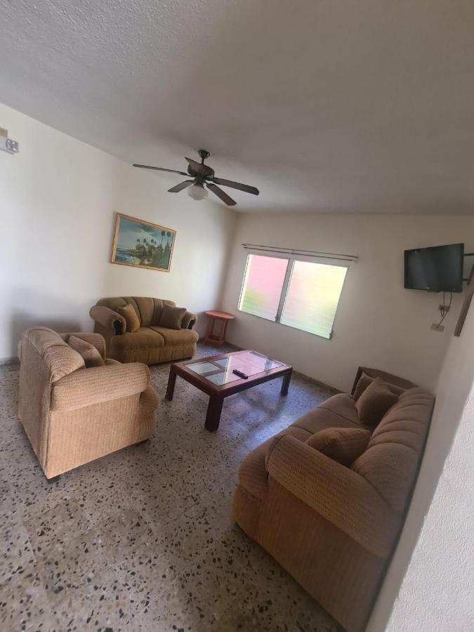 Villas Del Mar La Ceiba Exterior photo