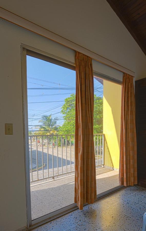 Villas Del Mar La Ceiba Exterior photo