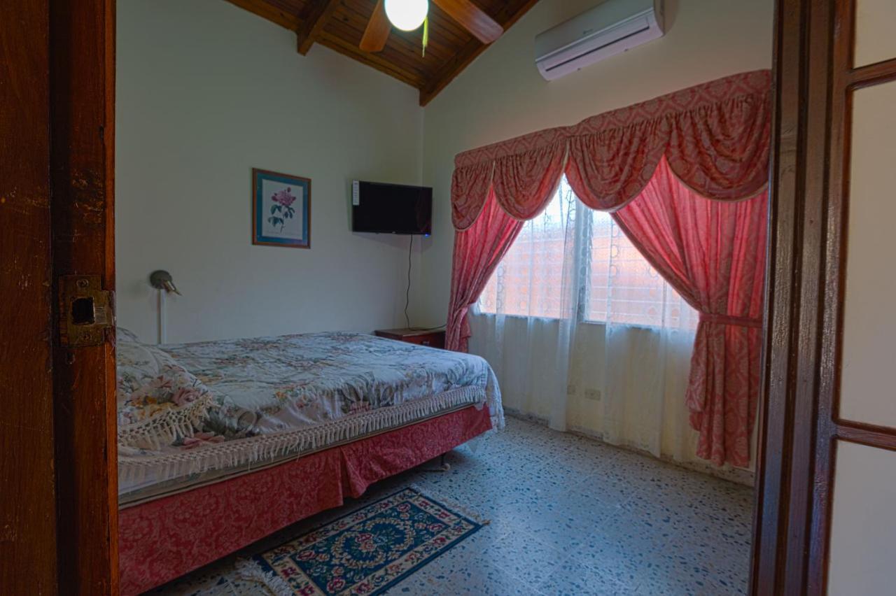 Villas Del Mar La Ceiba Exterior photo